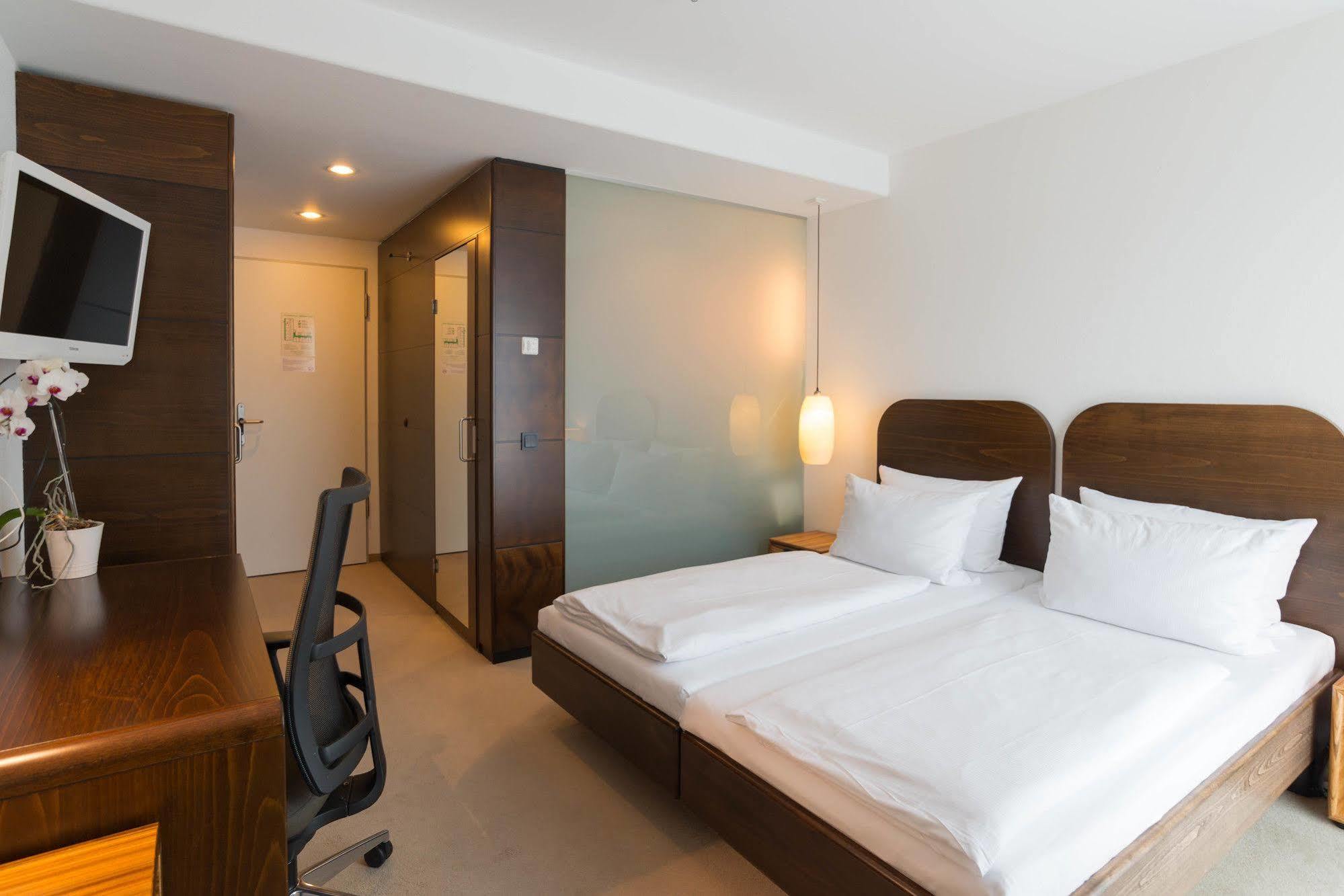 Corbin Muenchen Airport Business Hotel Freising Exterior photo
